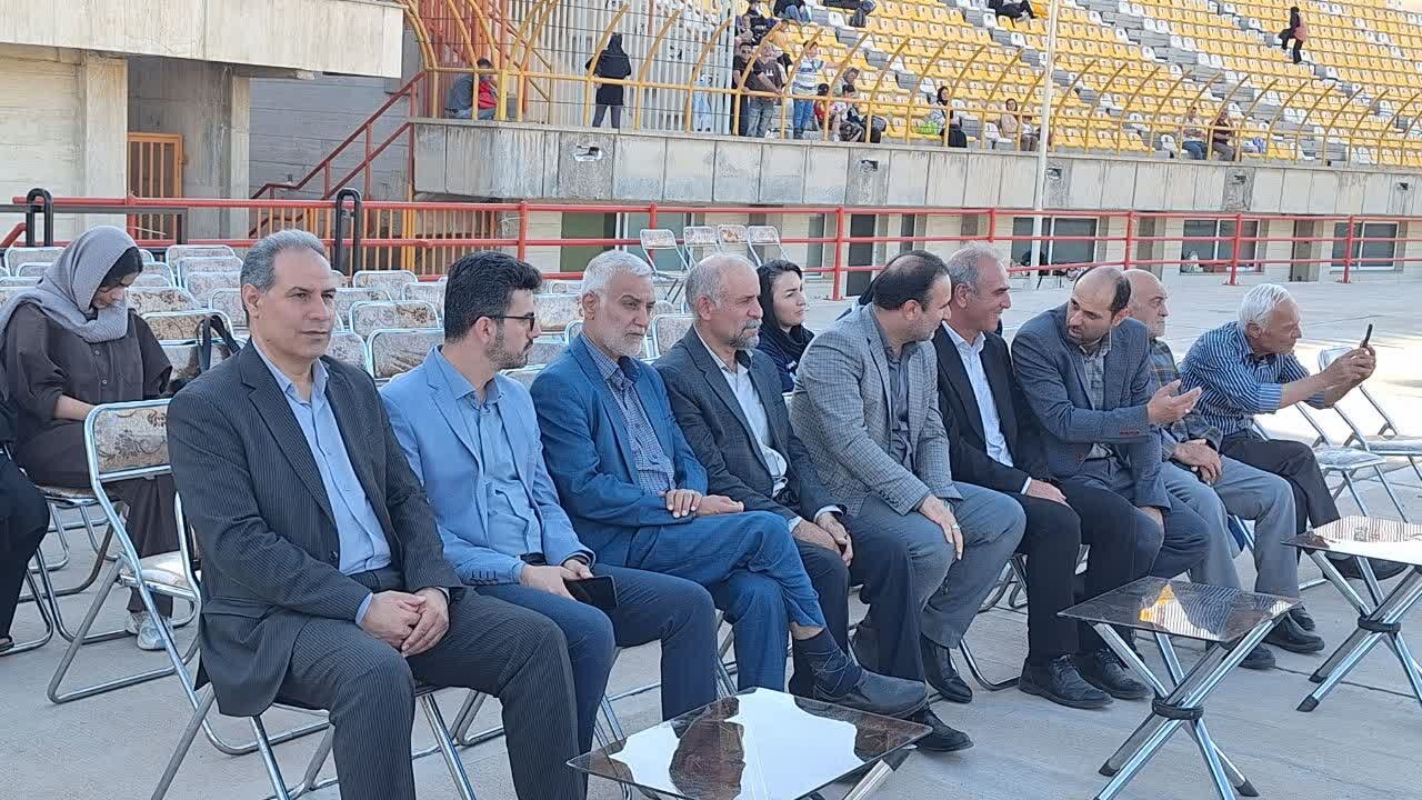 جشن روز جهانی فوتبال پایه ویژه دختران یادواره شهدای مدرسه شجره طیبه میناب در قزوین