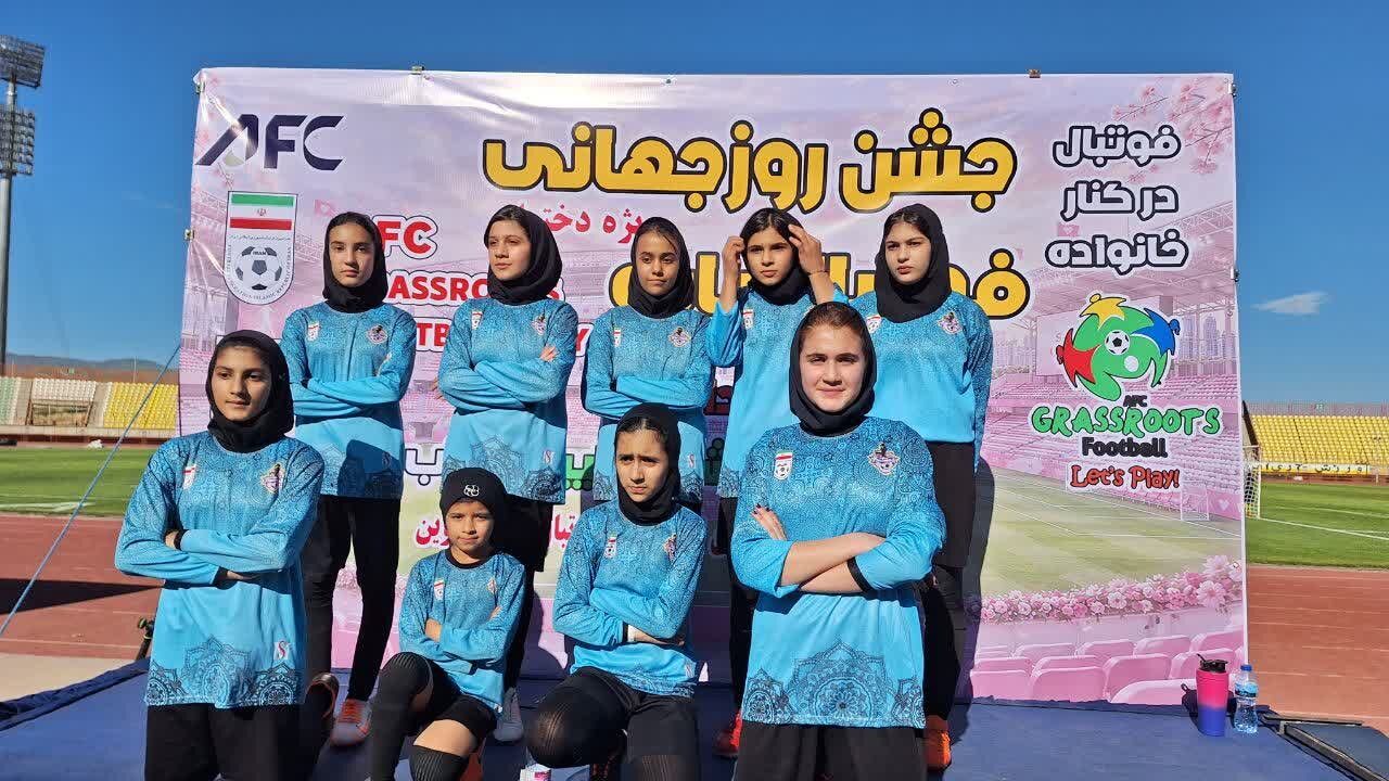 جشن روز جهانی فوتبال پایه ویژه دختران یادواره شهدای مدرسه شجره طیبه میناب در قزوین