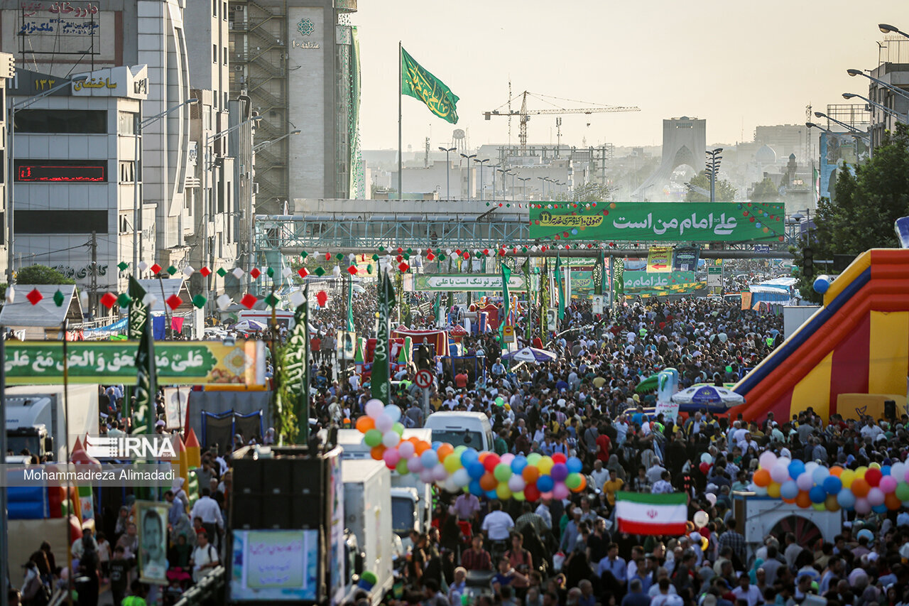 بیعتی در امتداد بعثت | شعار محوری مهمانی امسال پیوند غدیر با رسالت نبوی و تجدید بیعت با ولایت است