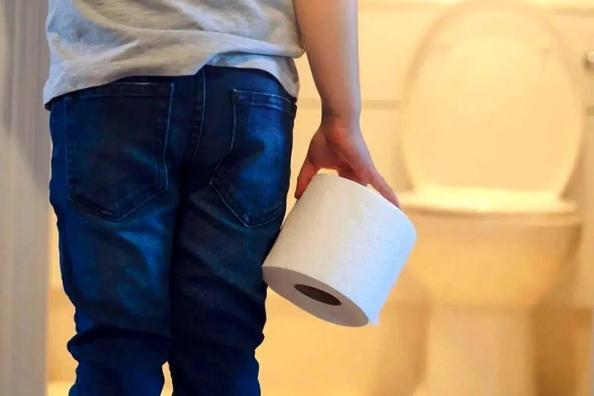 بلایی که نگه داشتن مدفوع بر سر بدن میآورد