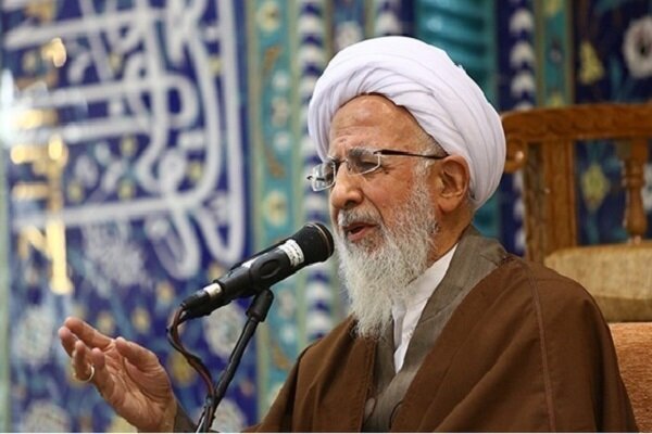 مردم به وظیفه خود عمل کردهاند؛ مسئولان با احتکار مقابله کنند
