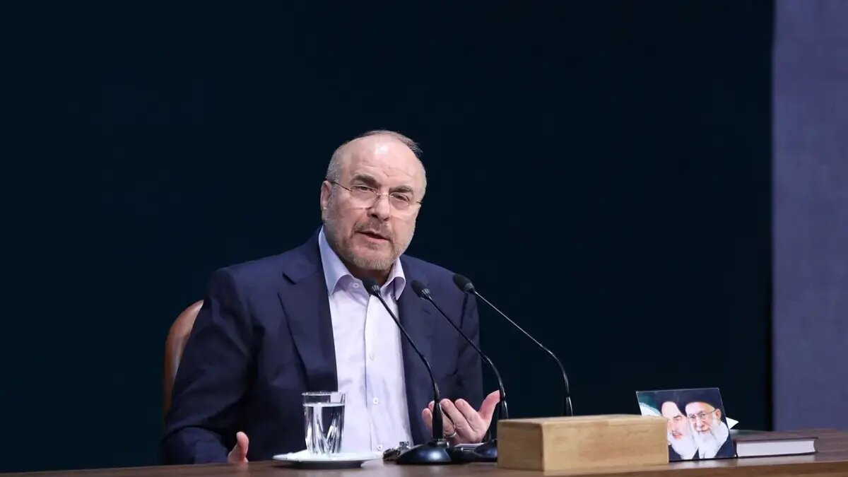 قالیباف: در گفتگو با برادرم آقای نبیه بری، تاکید کردم که اگر جنایتهای رژیم صهیونیستی در لبنان ادامه پیدا کند نه تنها روند گفتگوها را متوقف میکنیم بلکه در مقابل آنها خواهیم ایستاد + عکس