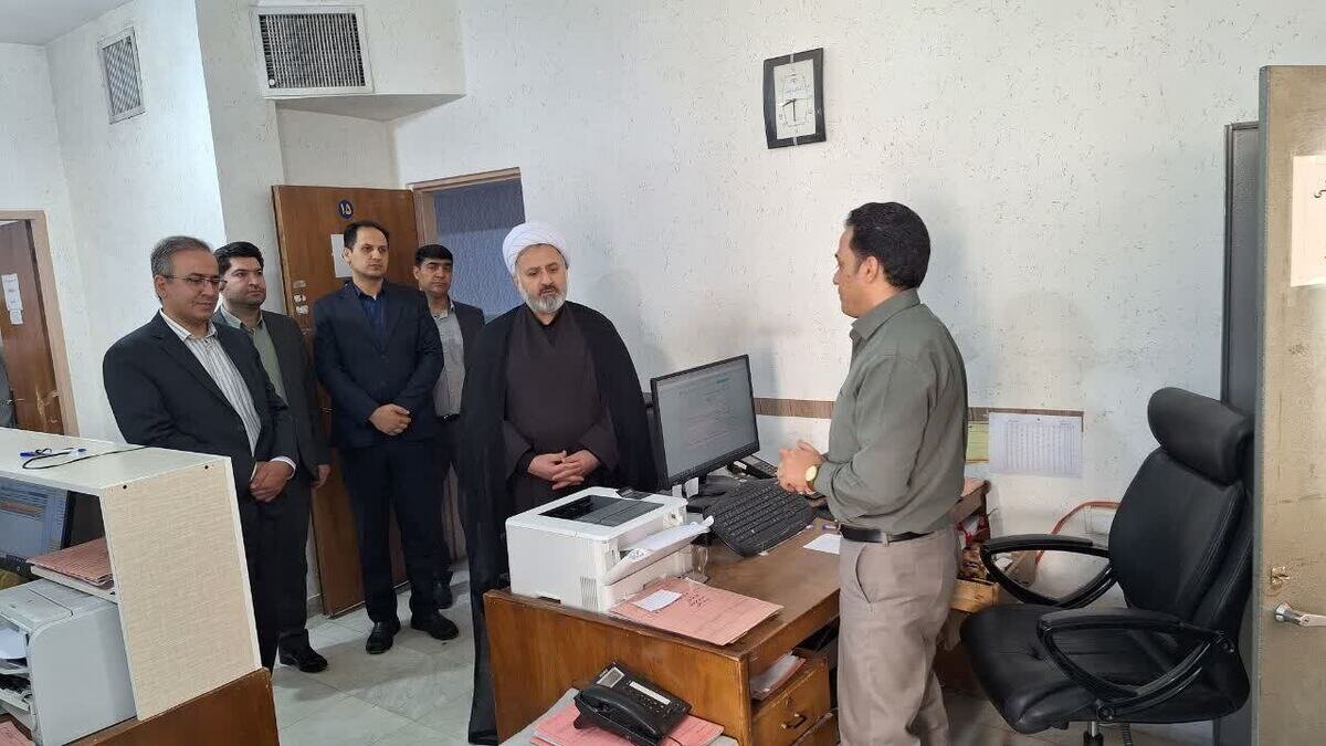 بازدید میدانی رئیس‌کل دادگستری لرستان از حوزه‌های قضایی؛ مختومه شدن ۴ هزار و ۶۶۱ پرونده در دادگاه صلح ازنا