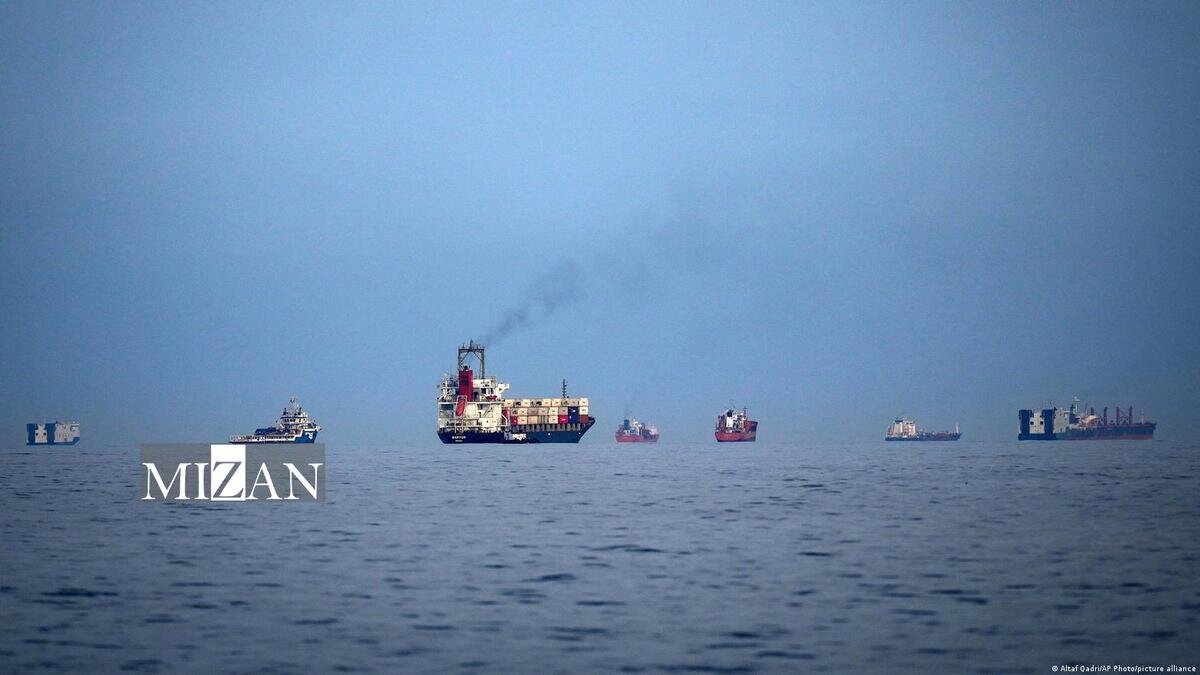 بیانیه ادعایی سنتکام درباره حمله موشکی ایران به ناوگان پنجم دریایی آمریکا