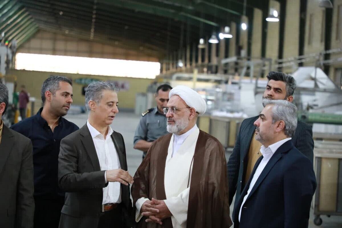دستگاه قضایی استان سمنان اجازه تعطیلی واحد‌های تولیدی را نخواهد داد