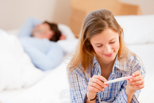 آشنایی با نشانه‌ های بارداری، 10 علامتی که بوی بارداری می دهند