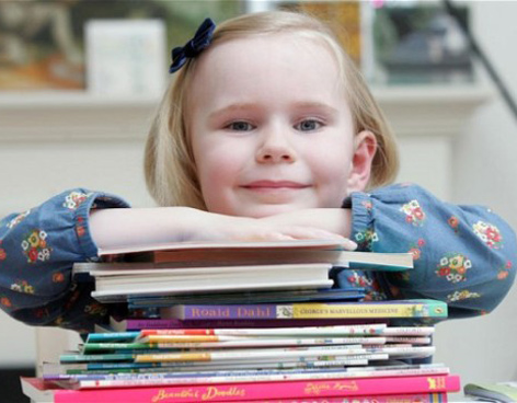 تربیت کودک کتابخوان، چطور فرزندمان را تشویق کنیم؟