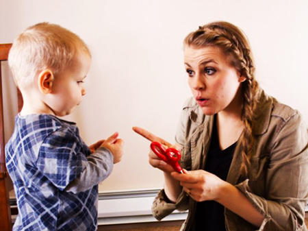 رفتار با کودک نوپا، 9 اشتباه رایج والدین