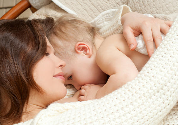 نحوه صحیح شیر دادن به نوزاد، چند توصیه