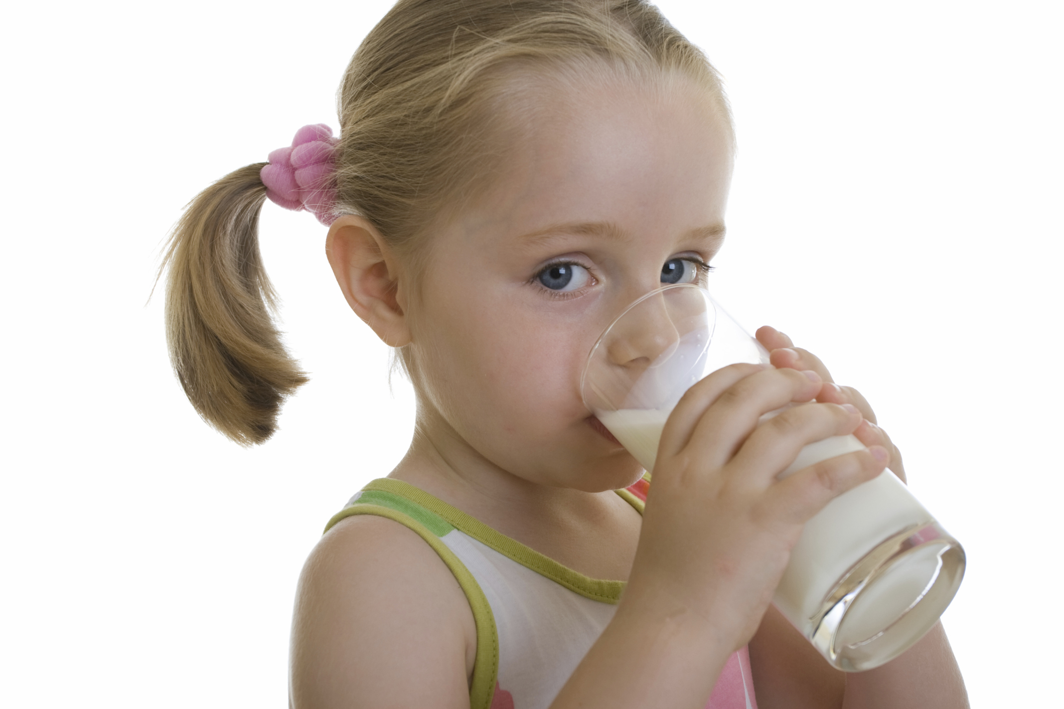 کودکان و مصرف شیر، پرچرب بهتر است یا کم چرب؟