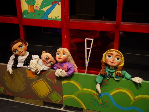 گونه شناسی تئاتر کودک، از نمایش زنده تا تئاتر عروسکی