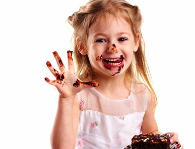 شیرینی و شکلات، کودکان را پرخاشگر می‌کند