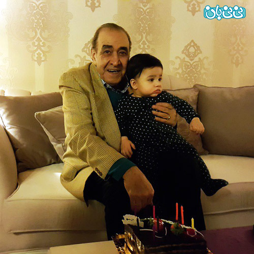احسان خواجه امیری، عکسی از فرزندش منتشر کرد