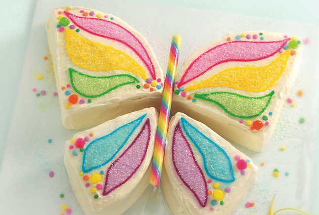 تهیه کیک پروانه‌، برای کودکان چون گل