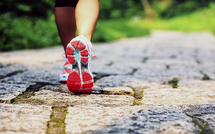 لاغری با پیاده روی؛ برای کاهش وزن چقدر باید راه رفت؟