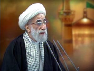 احمد جنتی (۱۳۰۵-)