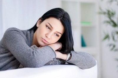 چرا زنان بیشتر افسرده می شوند؟