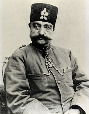 سرزنش ناصر الدین شاه از طرف رجال سیاسی