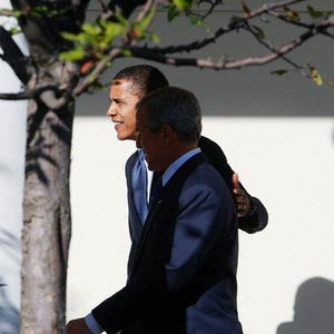 تفاوت سیاست های بوش و اوباما در برابر ایران چماق ها قوی تر و هویچ ها خوشمزه تر می شوند