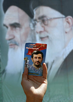 آرای احمدی نژاد خانوادگی, فقیرانه و صبورانه