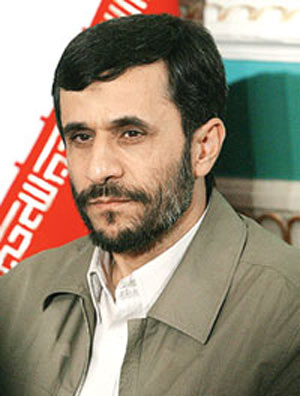 احمدی نژاد گفت به مصیبت حسین علیه السلام فکر کن