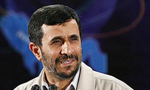 احمدی نژاد این بار در نقش ناجی باک های خالی