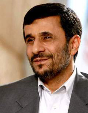 آیا باید از احمدی نژاد عبور کنیم