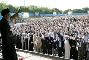 حاشیه ای بر سخنان رهبر در دانشگاه شیراز