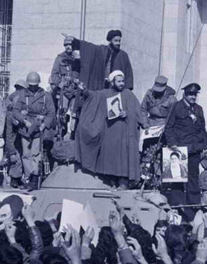آسیب شناسی انقلاب اسلامی از نگاه بزرگان انقلاب
