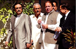 نزاع مدعیان رهبری پاکستان