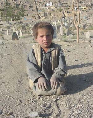 کودکان, قربانیان بازی های بزرگ در افغانستان