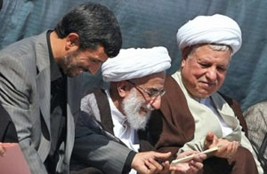 رفتار سیاستمداران مسلمان ایرانی تا چه اندازه با قرآن و روایات همخوانی دارد