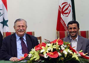 سفر احمدی نژاد به عراق و چند نکته