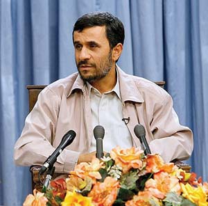 فرهنگ باوری احمدی نژاد