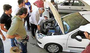 جدال گاوبازها و خرس باز ها در عبدل آباد