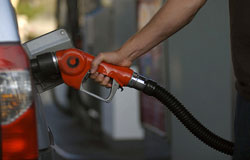 قیمت بنزین چرایی و چگونگی افزایش