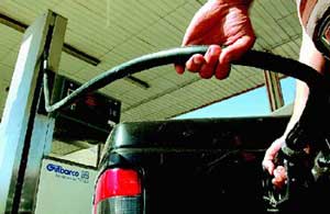 سهمیه بندی بنزین در ترازوی افكار عمومی
