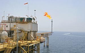 نگاهی به وضعیت بهره برداری ازمنابع نفت و گاز دریای خزر