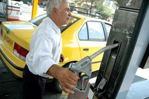 تاثیر گذاری قیمت بنزین و نفت گاز بر تقاضای آنها در بخش حمل و نقل