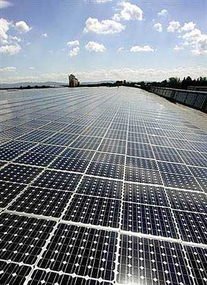 سردرگمی آلمان در حمایت از توسعه فن آوری انرژی خورشیدی