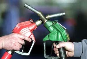 علت تصمیم مجلس درباره بنزین چه بود
