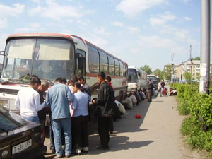 آسیای مرکزی زیر تأثیر بحران اقتصاد جهانی با تمرکز بر وضعیت مهاجران
