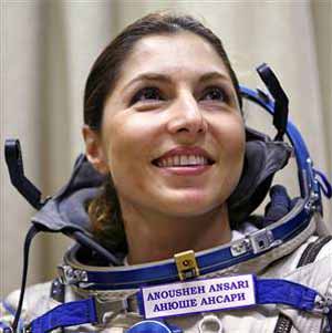 نخستین فضانورد زن ایرانی