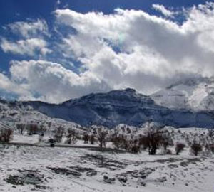 بررسی و پتانسیل های ژئوتوریسمی دشت ارژن در استان فارس