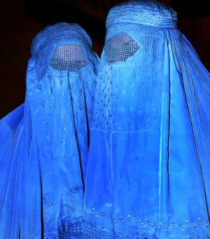برقع پوشان کابل در ایران