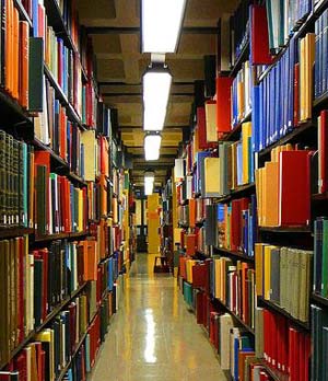 بررسی سطوح رضایتمندی استفاده کنندگان از منابع موجود در کتابخانه های عمومی
