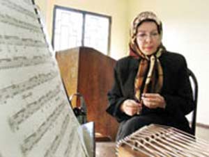نخستین موسیقیدان حرفه ای جامعه بانوان ایران