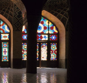 غربت اندیشه در معماری ایران