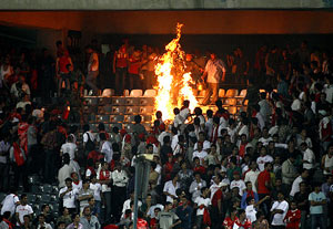 فوتبال در آتش