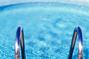 شنا در استخر و دانستنیهای بهداشتی در باره آن
